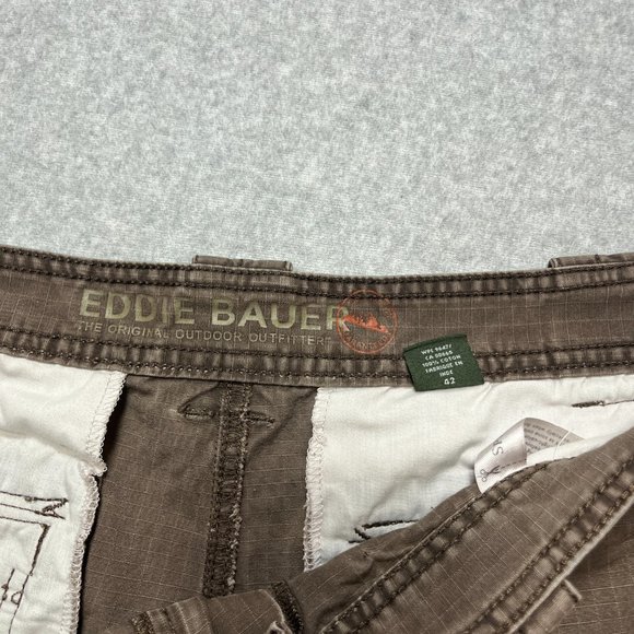 Eddie Bauer Shorts Mens 40 Brown Cargo Ripstop Outdoor Hiking 10 Inseam Pocket - Picture 8 of 10